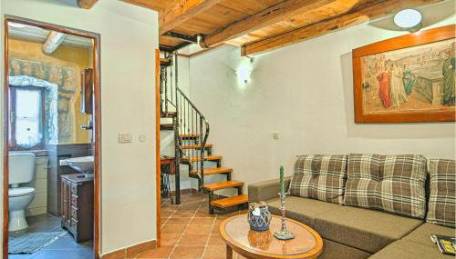 2 Bedroom Beautiful Home In Labin - Foto 4