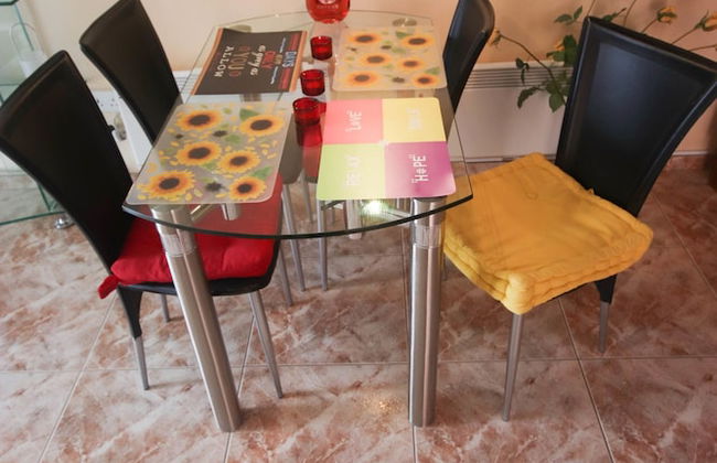 2 Bedroom House near Tombs of the Kings - Photo 10