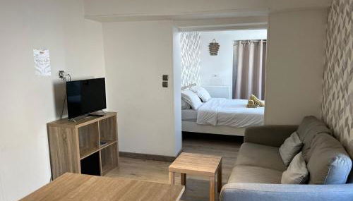 Le Cocon - studio Centre ville tout équipé - Foto 5