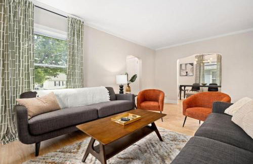 Cozy Mid Century Oasis with 2 KING beds - Foto 7