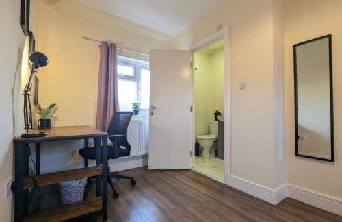 5 Ensuite Bedroom House Near Centre Free Parking - Foto 39