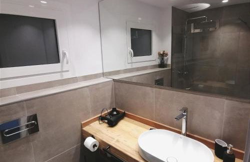 Central 2 bedroom apartment with terrace - Foto 17