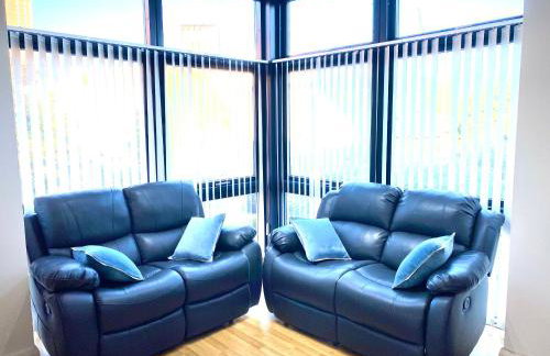 ParkCentral Birmingham City Centre - near Chinatown - private gated free parking - Photo 10