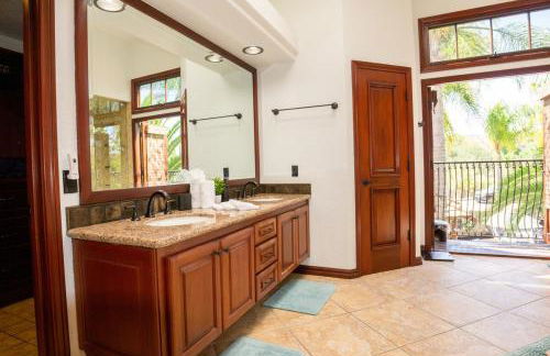 Oceanside Tropical Resort with HEATED POOL & SPA! - Foto 3