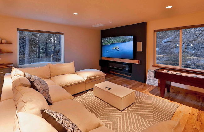 The Elevator House Sleeps 10! - Foto 9