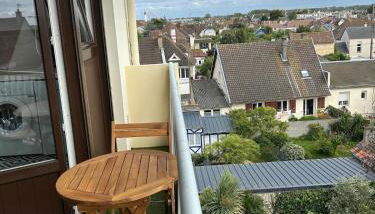 Studio Lumineux à 2 pas de la Rue de la Mer - Photo 5