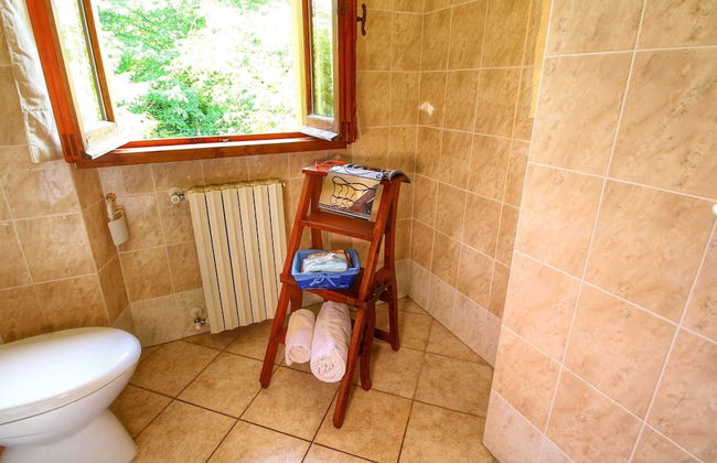 _x000d_ boutique Villa With Pool - Photo 14