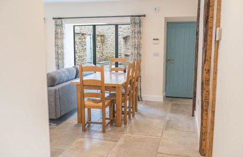 No 3 The Coach House - Photo 11