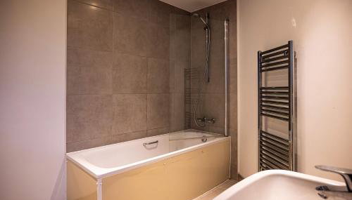 Spacious 2 Bedroom Apartment in Crawley - Foto 5