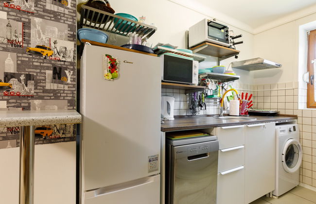 2 bedroom House in Siófok with garden and hot tub - Photo 12