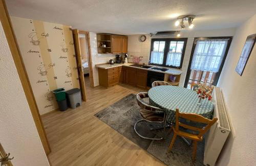 Weingut und Destillerie Bernd Klein - Foto 8