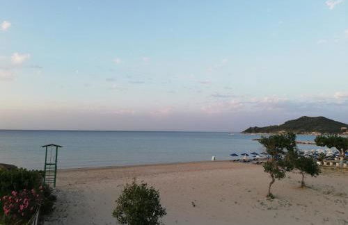 Anatolikos Rooms - Foto 9