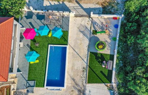 Amazing Home In Prgomet With Wifi - Foto 14