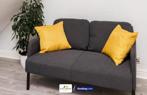 Comfy 3bed House By StirkMartin Stays Short Lets & Serviced Accommodation Cardiff With Free Parking & 8mins to City Centre - Foto 10