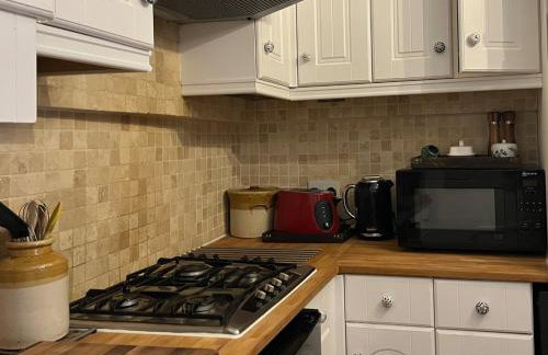 Charming Cotswold cottage with stunning views - Foto 7