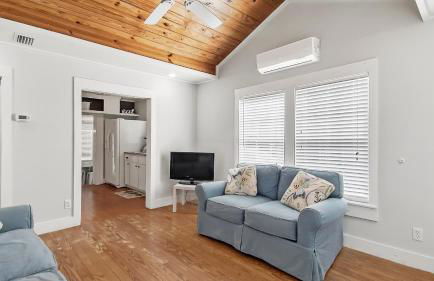 Laguna Shores by Sand Seeker Vacations - Photo 9