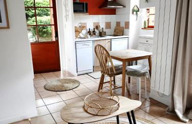 Studio vue montagnes RDC piscine - Foto 14