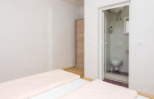 Guest House Oreb - One Bedroom Apartment with Terrace and Sea View - Foto 6