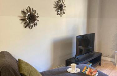 Diagonal Avenue Apartment - Photo 5