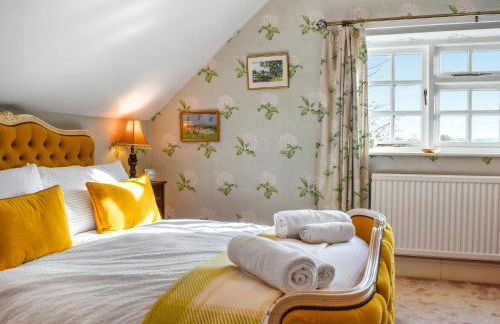 Russell Cottage - Photo 13