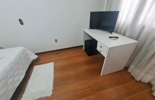 Studio junto a residência familiar a 3,10km do Parque Oktobertfest - Foto 3