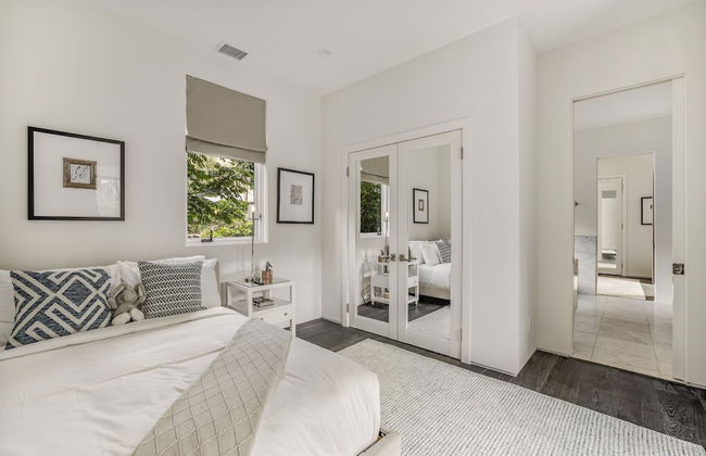 Laurel Canyon - Photo 9