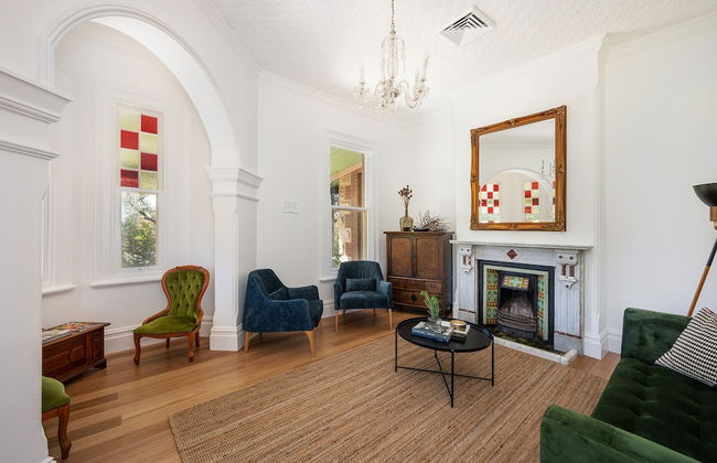 'Lauralla' by Your Innkeeper Mudgee - Photo 11