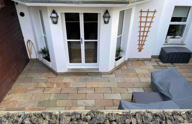 Stunning Apartment by The Leas, West End - Foto 16