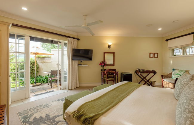 Moorcroft Manor Boutique Country Hotel - Photo 37