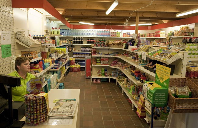 Cozy Chalet With Scenic - Photo 29