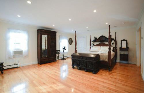 Spacious Coastal Retreat in Buzzards Bay, Quiet & Family-Friendly - Foto 25