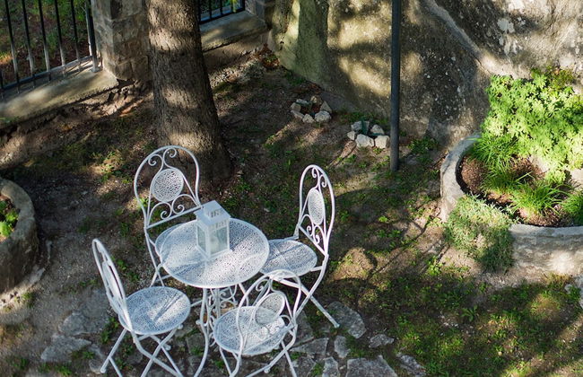 Romantic Medieval Escape - Foto 25