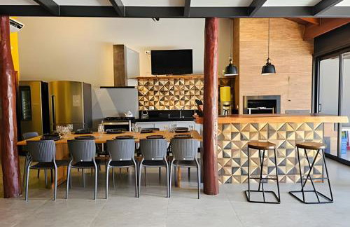 Recanto Sabiá, Área gourmet climatizada, piscina - Foto 2