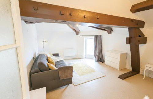 Studio spacieux avec bureau - Calme & Proche Lyon - Foto 2