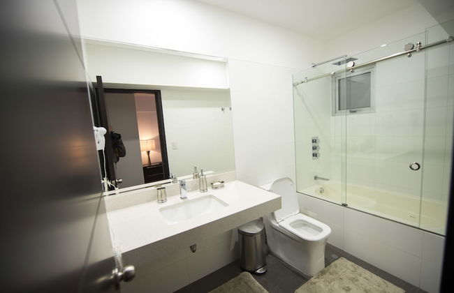 Moon Luxury Apartments - Photo 21