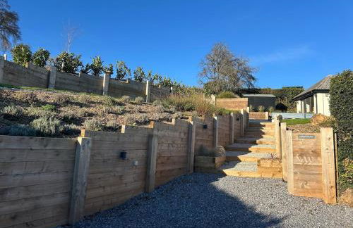 Fresh Modern Home, Stunning Views, Great Location - Foto 27