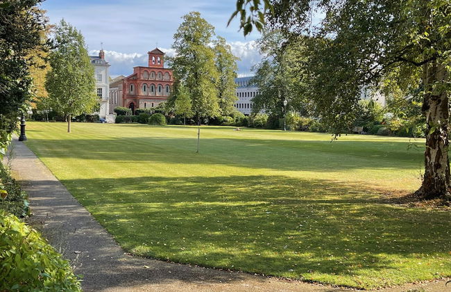 Beautiful Georgian Duplex - Photo 40