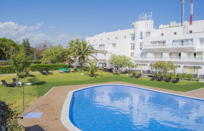 Carvoeiro Hotel - Foto 1