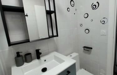 Studio lumineux 3 min Gare Houilles - RER A, Ligne L et J - Foto 15