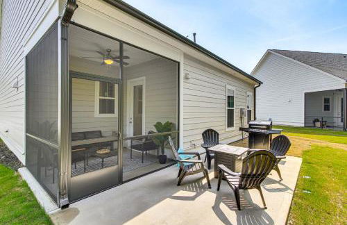 Walk to Boat Ramp Lake Greenwood Getaway! - Foto 2