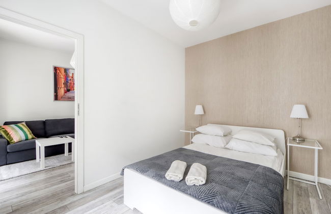 Warsaw Night Apartments MennicaResidence - Photo 7