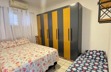 Casa de bairro tranquilo 1 a 10 pessoas com ótima localização e vigia de rua - Foto 24