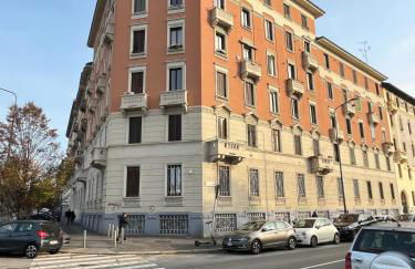 The Small White House In Milan - Foto 72