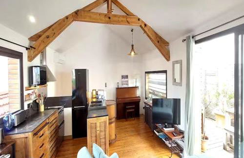 Charmante maison-chalet, vélos et jacuzzi - Foto 5