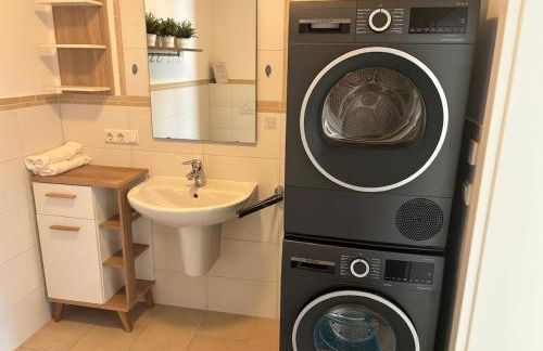 schöne Einliegerwohnung mit Stellplatz - Foto 7