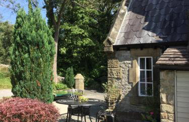 The Lodge - Photo 40