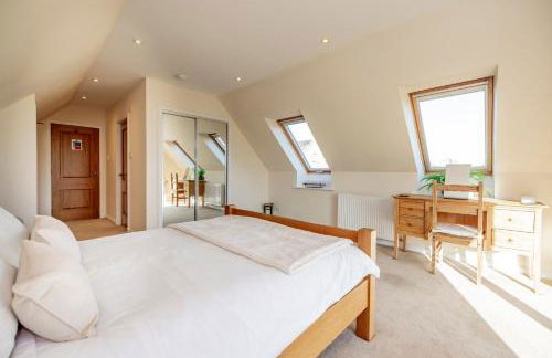 Stunning Country House - Cinema, Games Room & Hot Tub - Foto 22