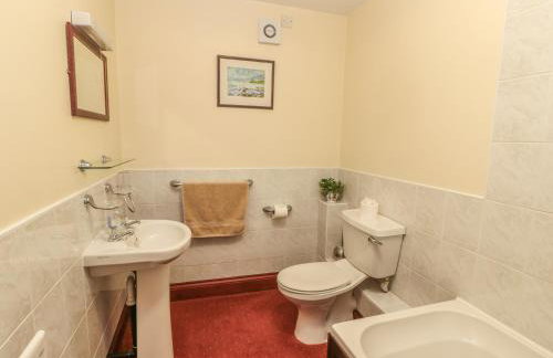 Westfield Cottage - Photo 13