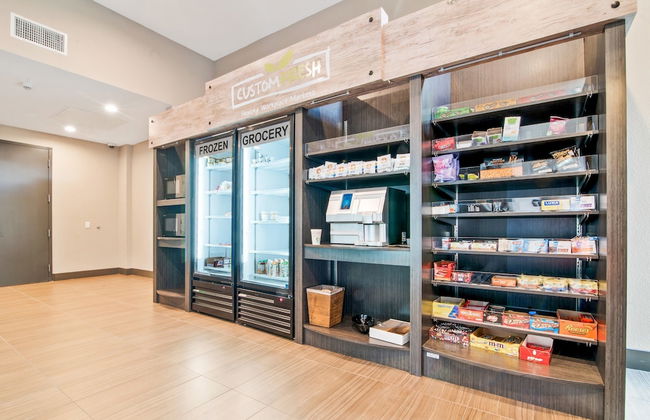 Global Luxury Suites in Menlo Park - Photo 56