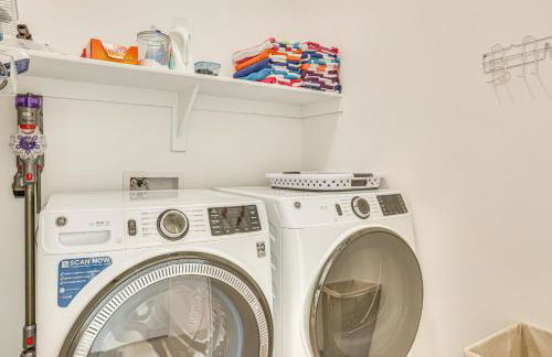 Backyard Oasis with Pool! Family Getaway in Phoenix - Foto 22